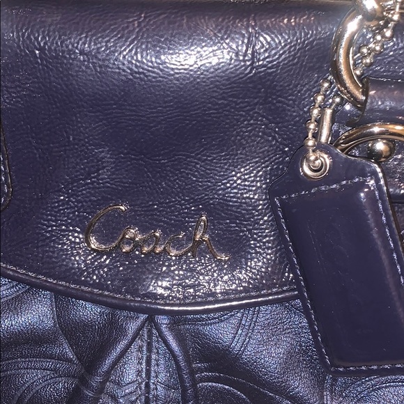 Coach Bag - Picture 2 of 5